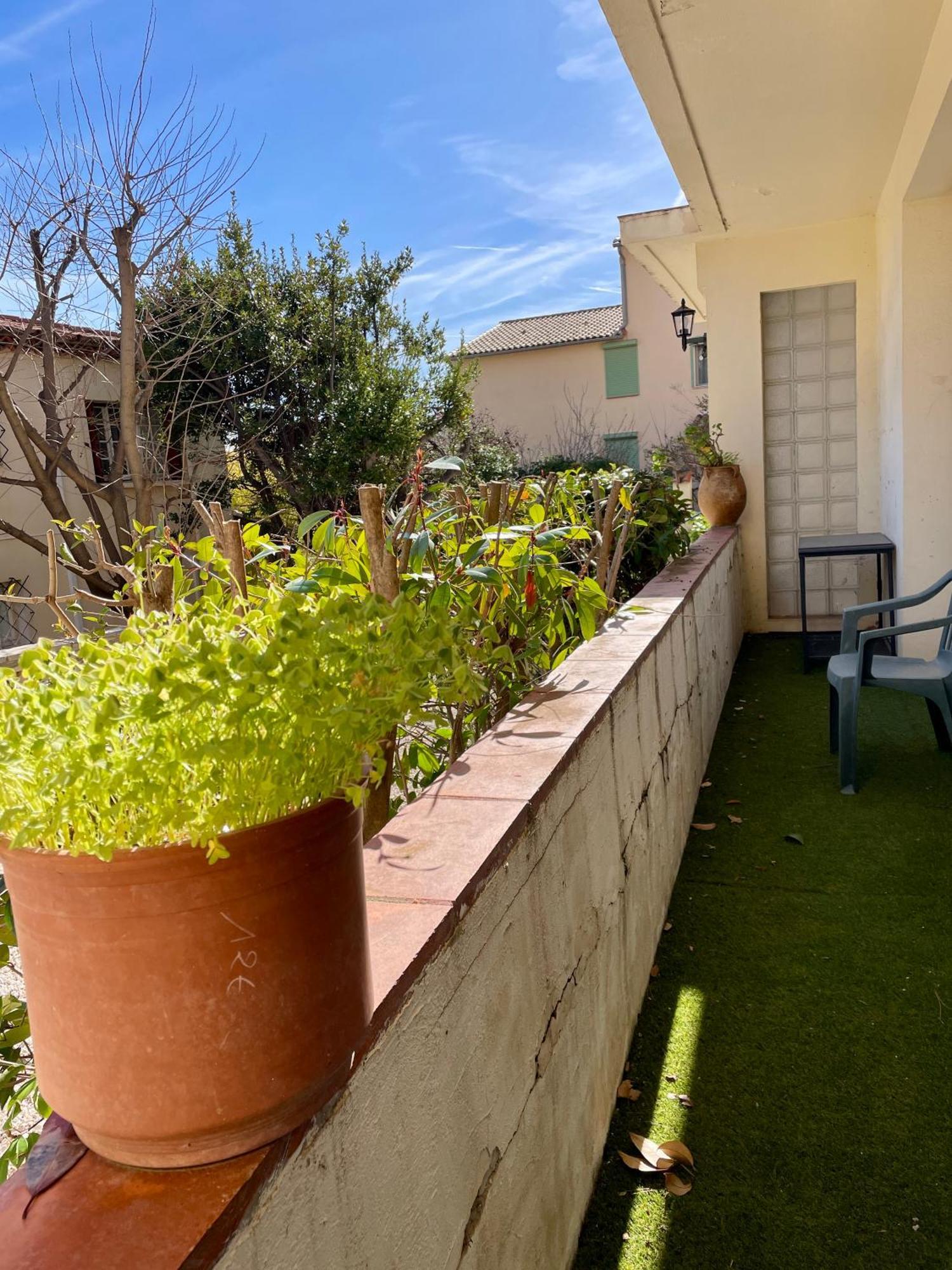 شقة Au Coeur Et Au Calme De Bandol, Parking Et Climatisation المظهر الخارجي الصورة