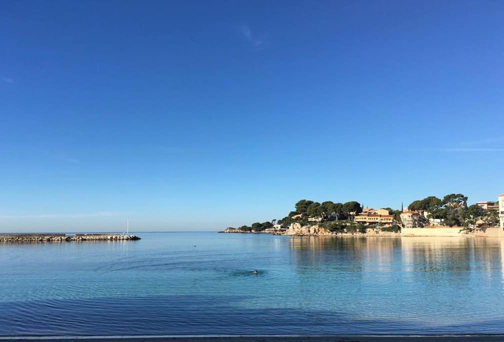 شقة Au Coeur Et Au Calme De Bandol, Parking Et Climatisation المظهر الخارجي الصورة